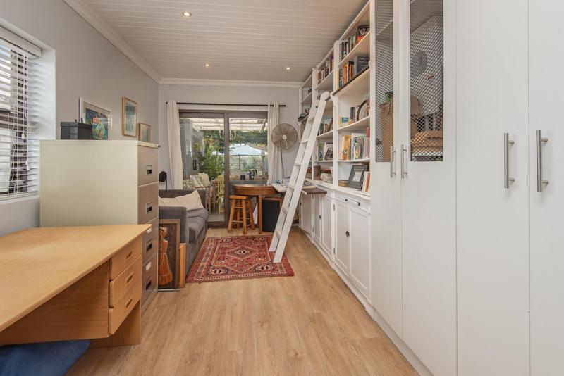 3 Bedroom Property for Sale in Voelklip Western Cape